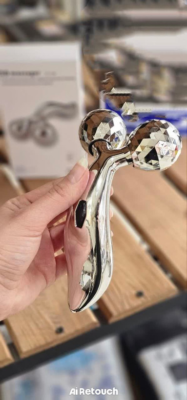 ماساژور صورت و بدن سه بعدی